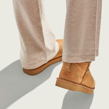 Load image into Gallery viewer, Ugg Mini Boot Chestnut