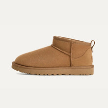 Load image into Gallery viewer, Ugg Mini Boot Chestnut