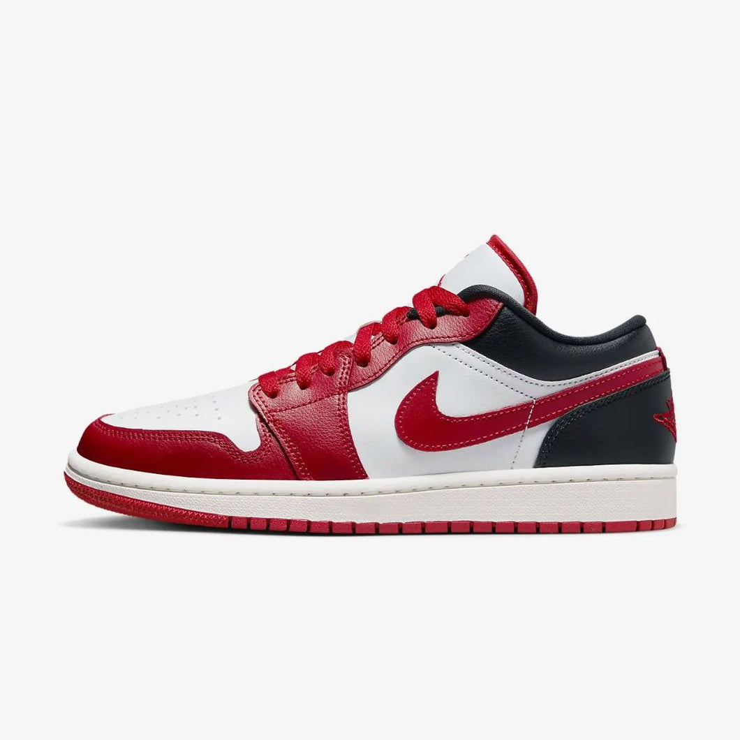 Jordan 1 Low Reverse Black Toe