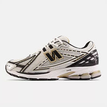 Load image into Gallery viewer, New Balance 1906R
