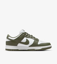 Load image into Gallery viewer, Dunk Medium Olive

