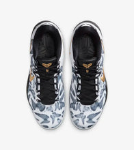 Load image into Gallery viewer, Kobe 8 Protro Mambacita
